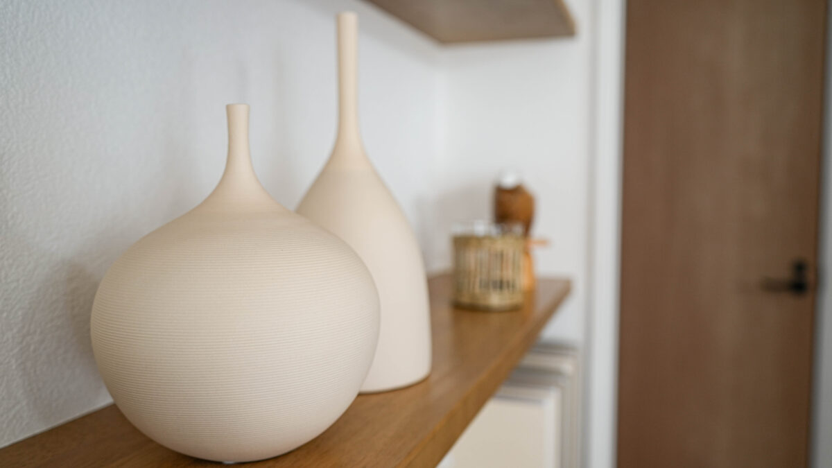 魅せる収納ができるギャラリーシェルフ